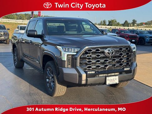 Used 2022 Toyota Tundra Platinum w/ Advanced Package AWD/4WD image 1