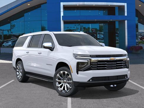 New 2026 Chevrolet Suburban Premier image 31