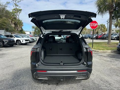 New 2026 Chevrolet Equinox ACTIV FWD image 11