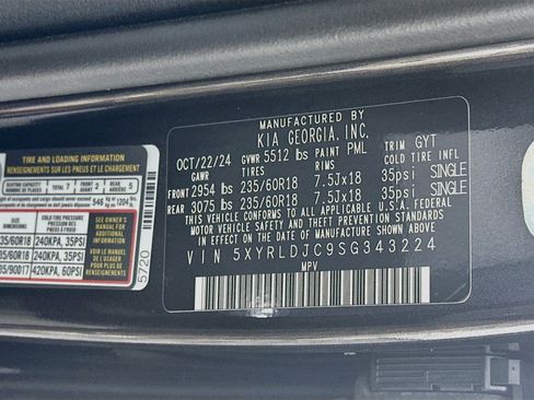 Used 2025 Kia Sorento S AWD/4WD image 12