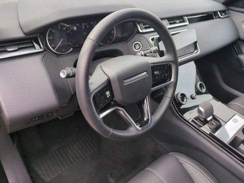 Used 2023 Land Rover Range Rover Velar R-Dynamic S image 7