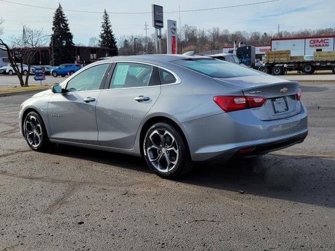 Used 2023 Chevrolet Malibu LT image 3