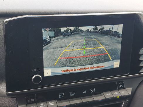 Used 2025 Toyota Camry LE image 20