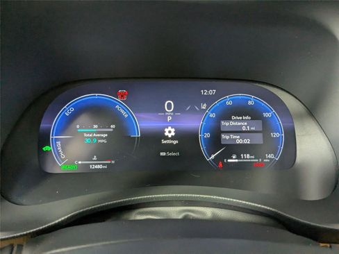 Used 2025 Toyota Highlander Platinum image 18