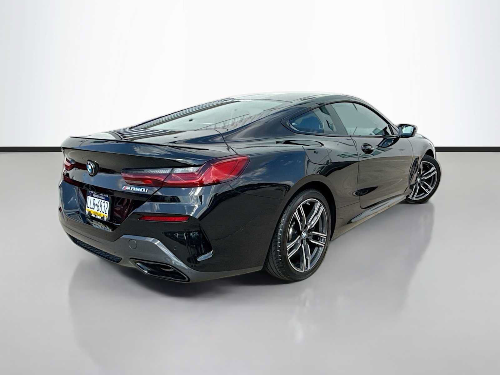 Used 2026 BMW M850i xDrive Coupe AWD/4WD image 3