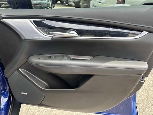 Used 2024 Cadillac XT5 Premium Luxury image 14