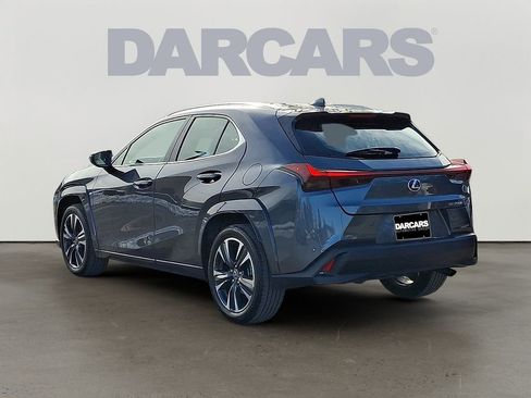 Used 2023 Lexus UX 250h 250h Premium image 4