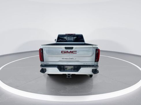 New 2026 GMC Sierra 2500 Denali w/ Denali Reserve Package AWD/4WD image 7