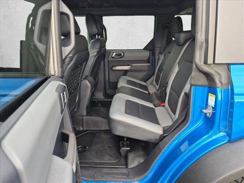 Used 2023 Ford Bronco Black Diamond w/ Sasquatch Package AWD/4WD image 19
