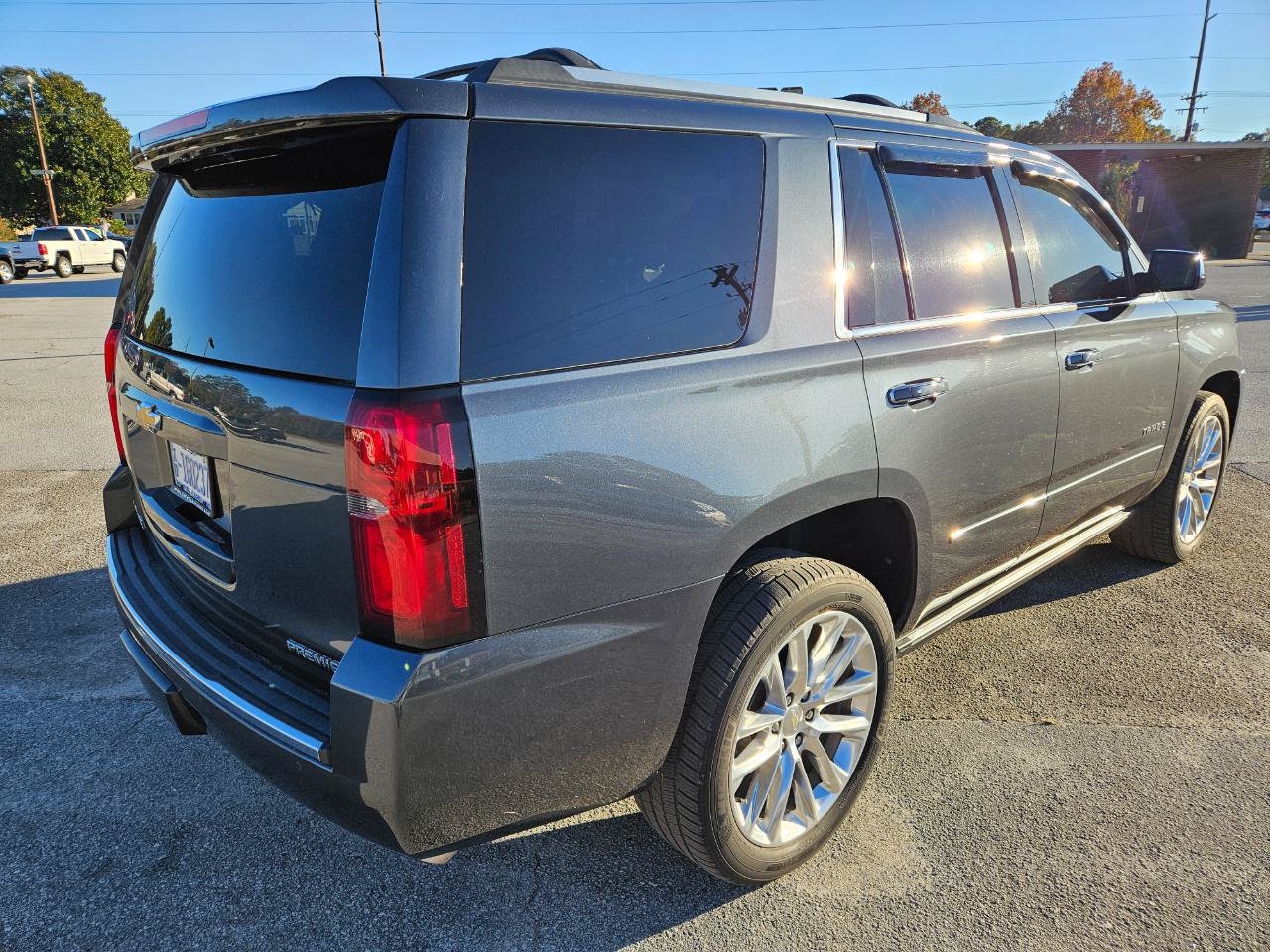 Used 2019 Chevrolet Tahoe Premier w/ Premier Plus Edition AWD/4WD image 6