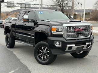 Used 2018 GMC Sierra 3500 Denali video 1