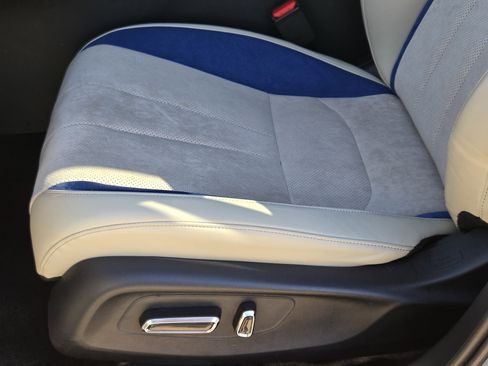 Certified 2025 Acura ADX A-Spec image 31