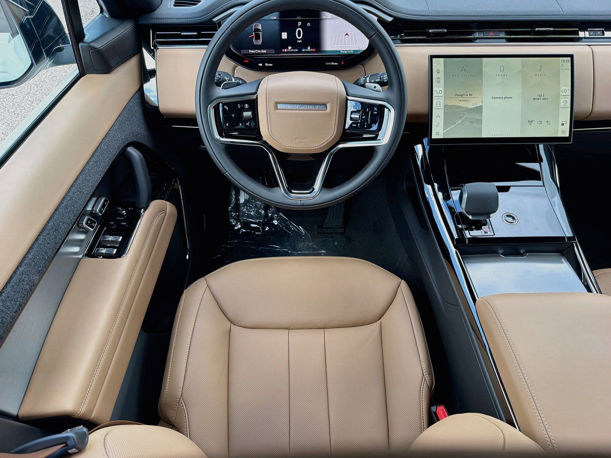 New 2027 Land Rover Range Rover Sport SE AWD/4WD image 18