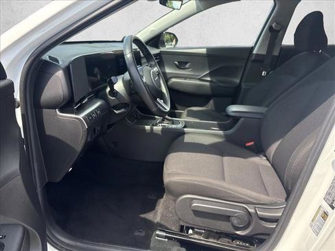 Used 2026 Hyundai Kona SEL Sport FWD image 10