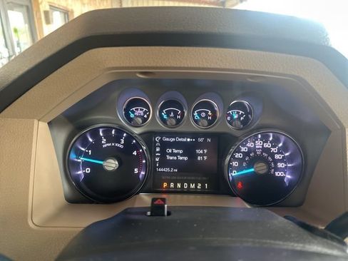 Used 2016 Ford F250 XLT w/ XLT Value Package AWD/4WD image 28