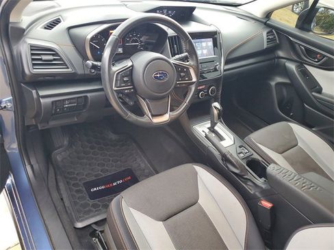 Used 2020 Subaru Crosstrek 2.0i Premium image 4