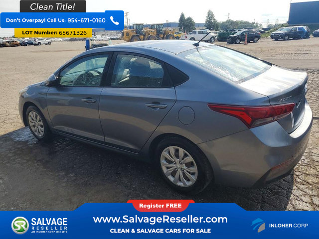 Used 2019 Hyundai Accent SE FWD image 3