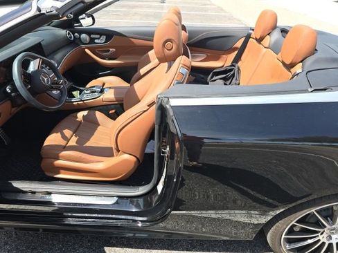 Used 2023 Mercedes-Benz E 450 Cabriolet image 12