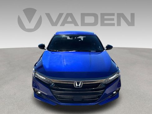 Used 2022 Honda Accord Sport image 2