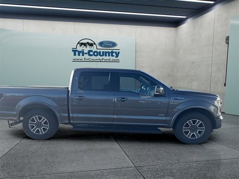 Used 2015 Ford F150 Lariat image 7