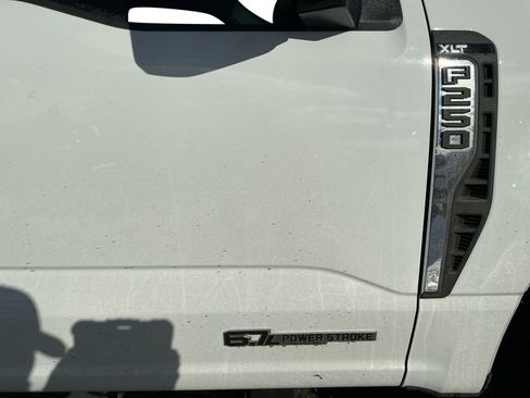 Used 2024 Ford F250 XLT image 21