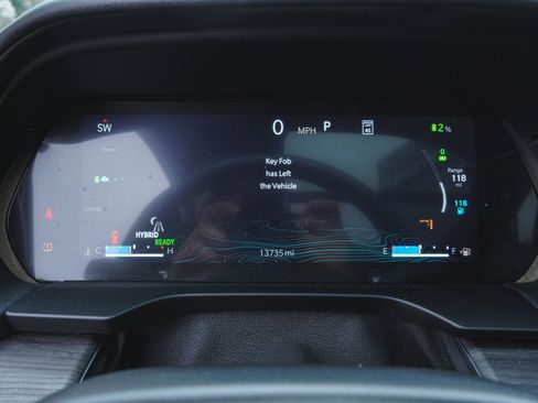 Used 2024 Jeep Grand Cherokee Overland w/ Advanced Protech Group III image 16