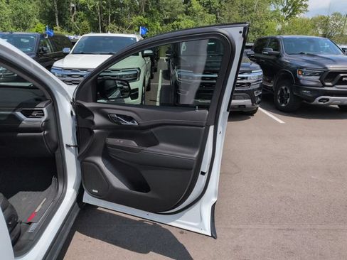 Used 2019 GMC Acadia SLT w/ Black Edition AWD/4WD image 14