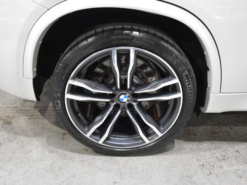 Used 2016 BMW X5 M image 77