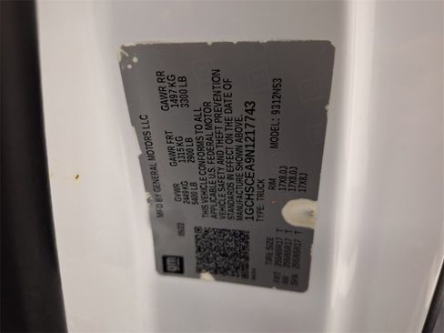 Used 2022 Chevrolet Colorado LT w/ Fleet Safety Package image 34