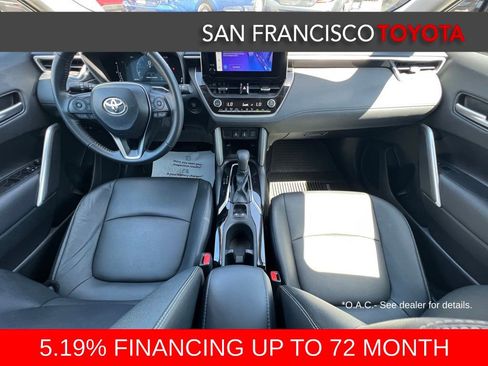 Certified 2024 Toyota Corolla Cross XLE w/ Convenience Package AWD/4WD image 19