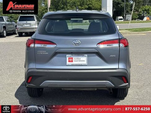 Certified 2025 Toyota Corolla Cross L AWD/4WD image 8
