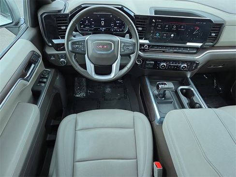 Used 2024 GMC Sierra 1500 SLT w/ SLT Premium Plus Package image 13