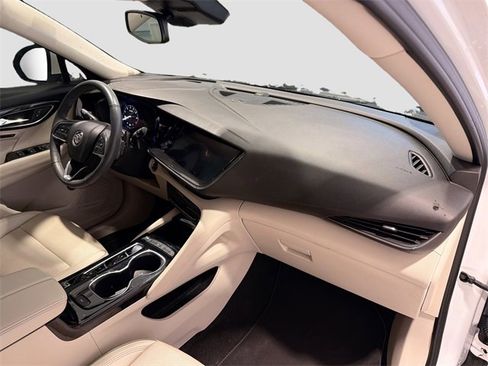 Used 2023 Buick Envision Essence image 23