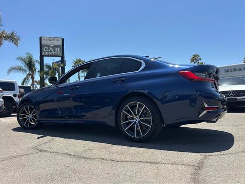 Used 2019 BMW 330i xDrive Sedan w/ Premium Package AWD/4WD image 3