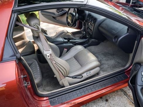 Used 2002 Pontiac Firebird Trans Am RWD image 40