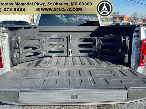 Used 2016 Ford F150 Platinum w/ Equipment Group 701A Luxury image 14