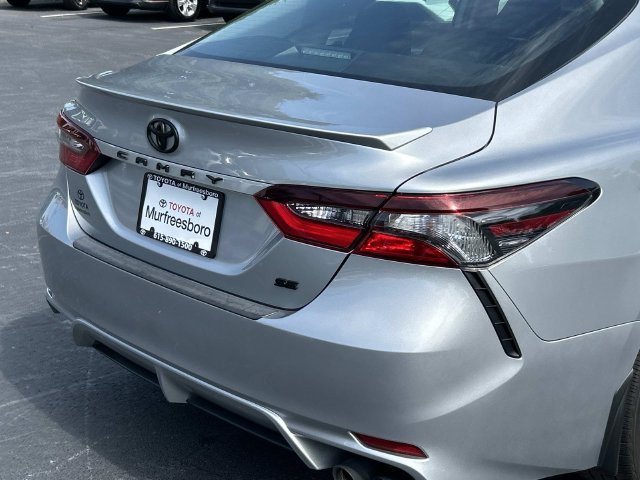 Used 2024 Toyota Camry SE FWD image 11