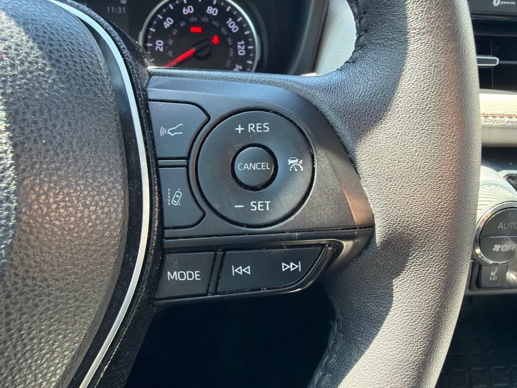 Used 2021 Toyota RAV4 XLE Premium FWD image 18