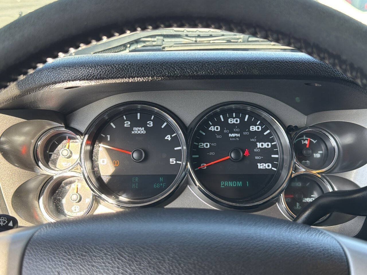 Used 2014 GMC Sierra 2500 SLE w/ SLE Preferred Package AWD/4WD image 31