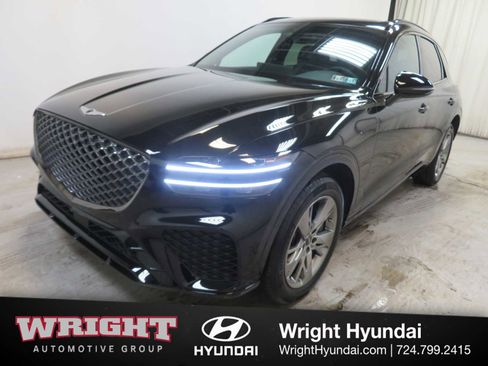 Certified 2025 Genesis GV70 3.5T Sport image 3