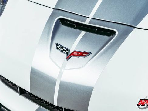 Used 2013 Chevrolet Corvette Z06 w/ 3LZ Preferred Equipment Group RWD image 24
