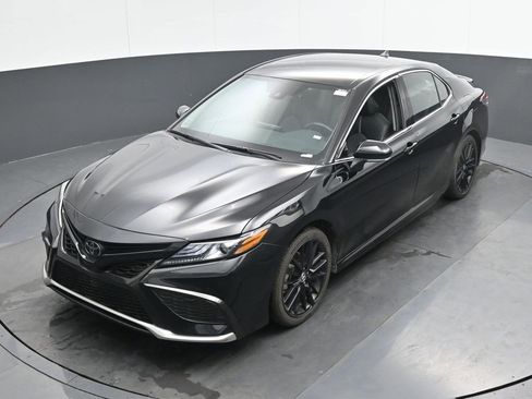 Used 2023 Toyota Camry XSE image 40