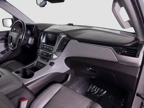 Used 2019 Chevrolet Tahoe LT w/ Luxury Package image 29