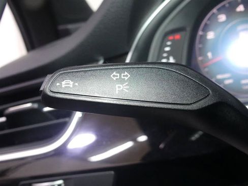 Used 2019 Audi Q7 3.0T Prestige w/ Prestige Package AWD/4WD image 37