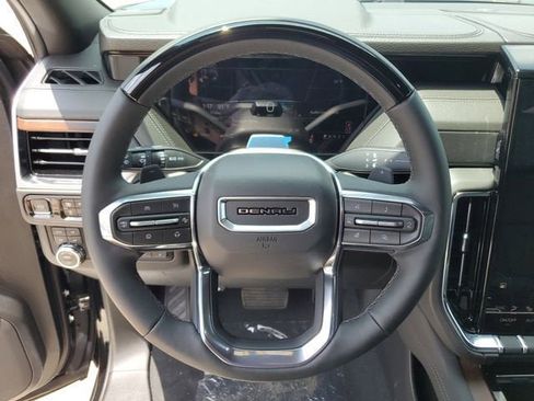 New 2026 GMC Yukon Denali AWD/4WD image 21