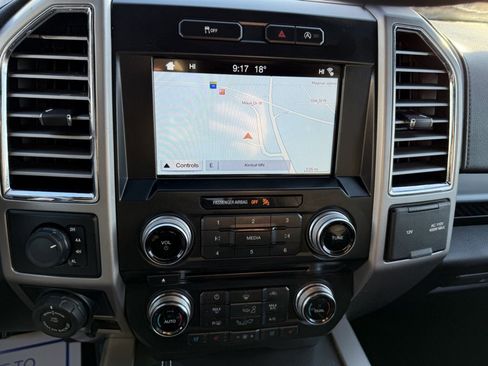 Used 2016 Ford F150 Lariat w/ Equipment Group 501A Mid image 19