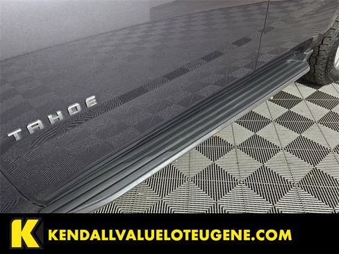 Used 2018 Chevrolet Tahoe LT w/ Luxury Package image 9