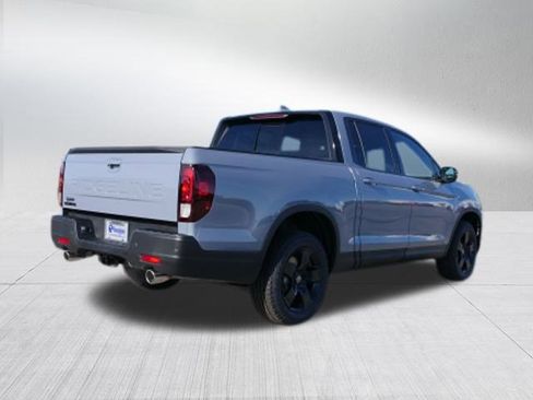 New 2026 Honda Ridgeline Black Edition image 3