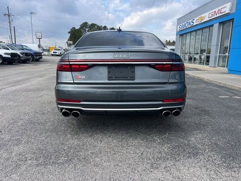 Used 2024 Audi S8 image 11