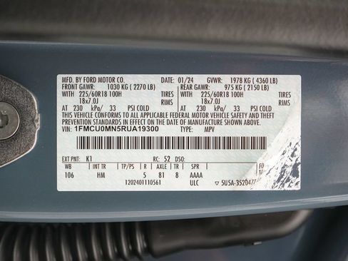 Used 2024 Ford Escape ST-Line w/ Tech Pack #1 FWD image 27